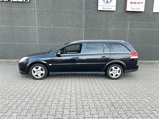 Opel vectra wagon 20 turbo elegance 175hk stc 6g