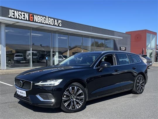 Volvo v60 20 t6 recharge  plugin hybrid core awd 350hk stc 8g aut