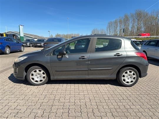 Peugeot 308 16 hdi fap comfort plus 90hk 5d