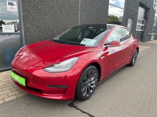 Tesla model 3 el awd 431hk aut