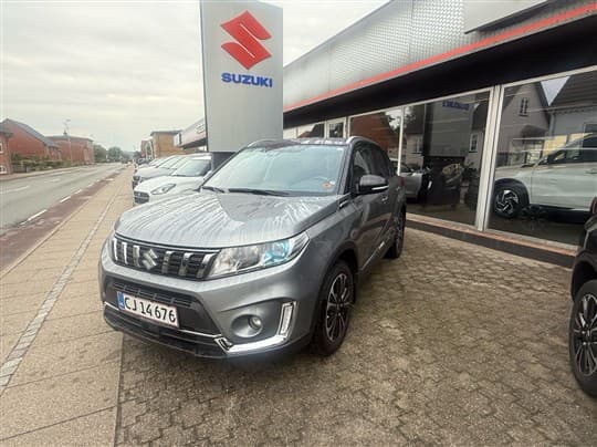 Suzuki vitara 14 boosterjet adventure 140hk 5d 6g