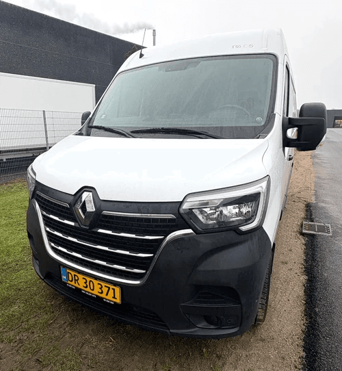 Renault Master IV T33